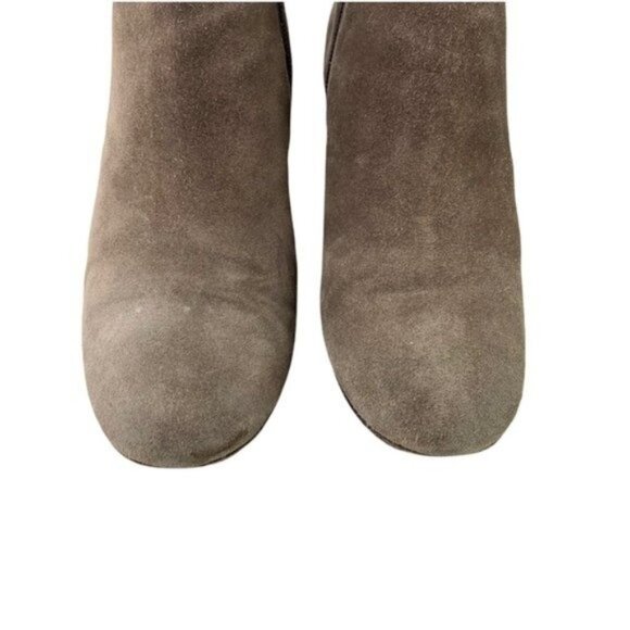 Aquatalia Suede Heeled Ankle Bootie Fallyn Taupe - Picture 3 of 10